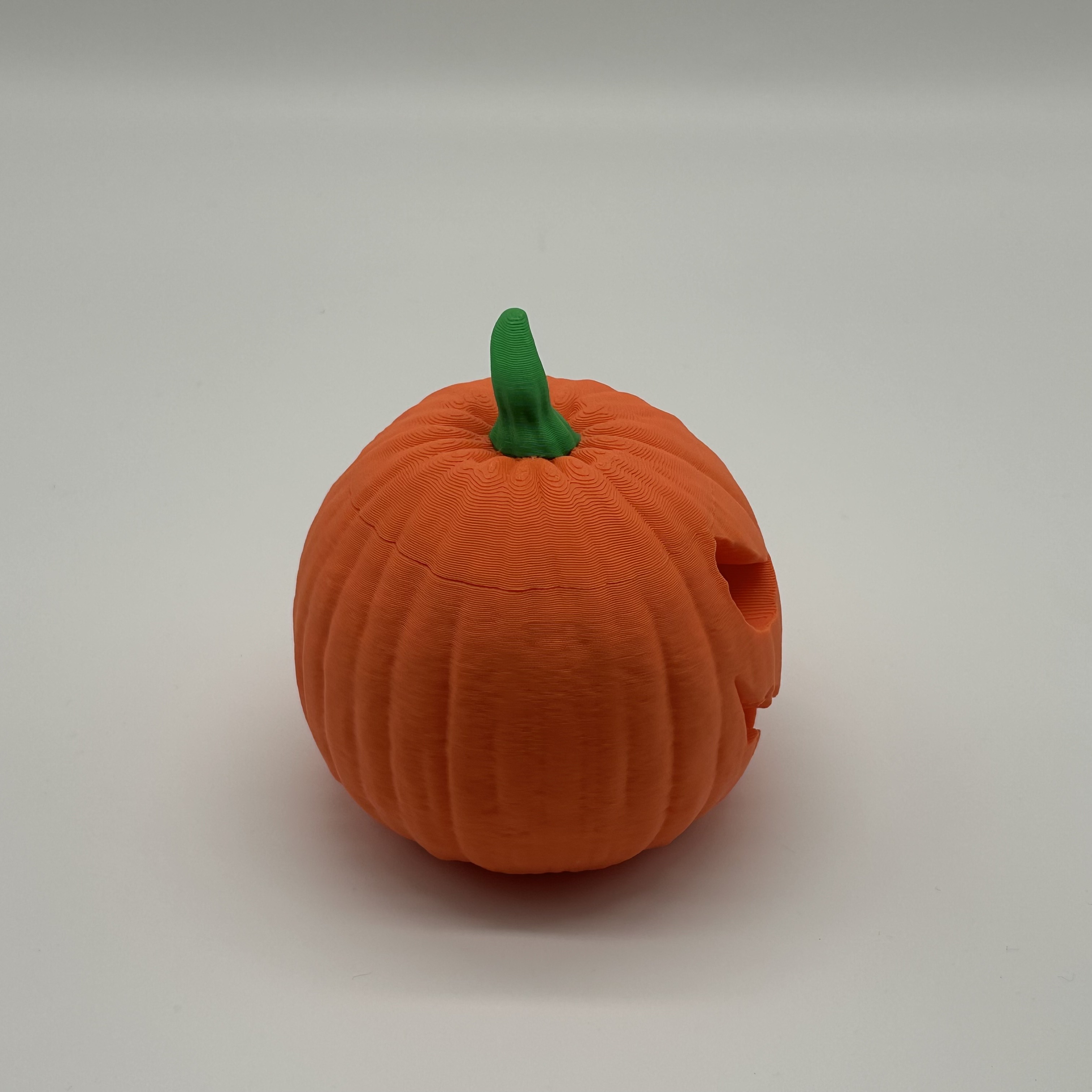 Halloween Kürbis mit LED-Teelicht – 3D-Druck Grusel-Deko