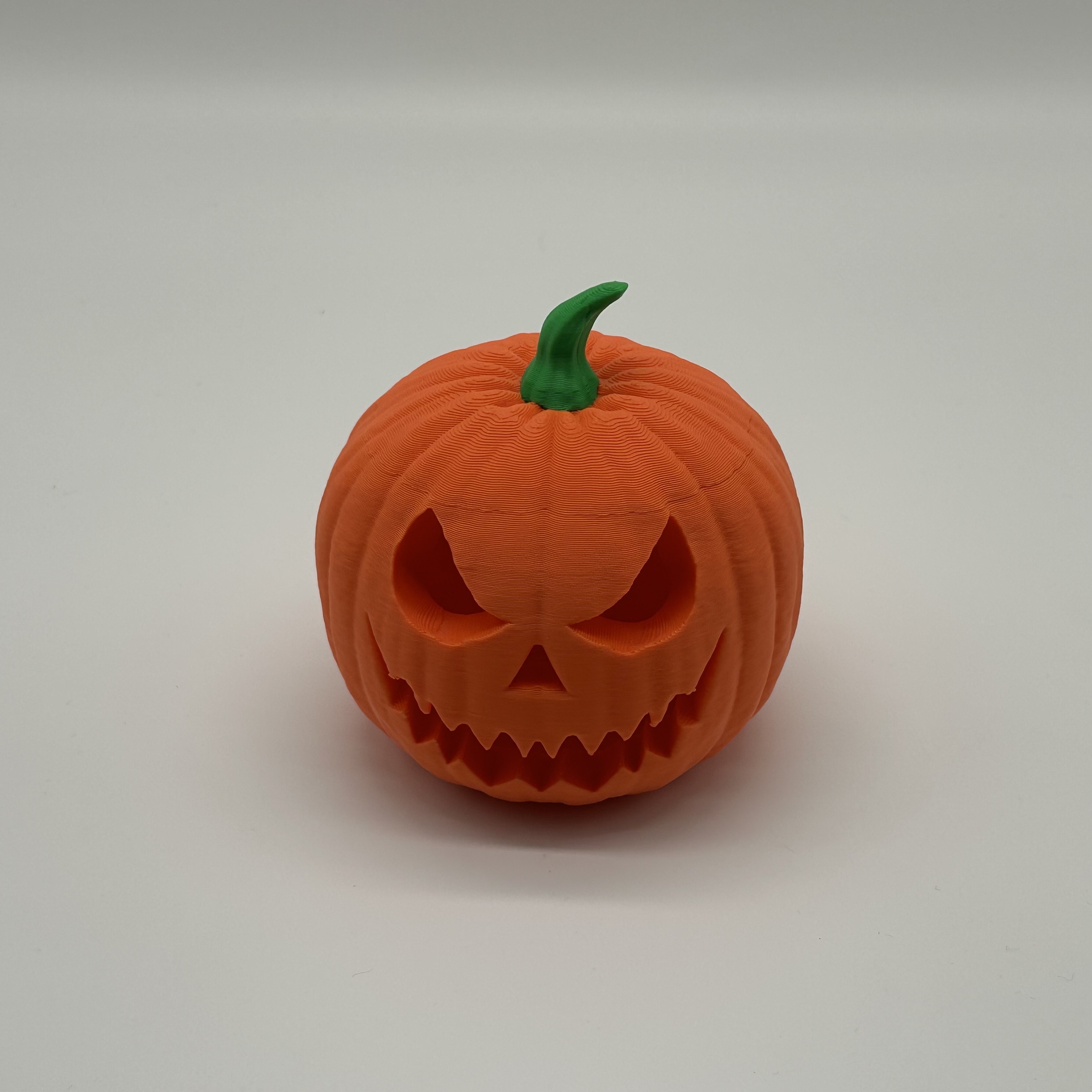 Halloween Kürbis mit LED-Teelicht – 3D-Druck Grusel-Deko