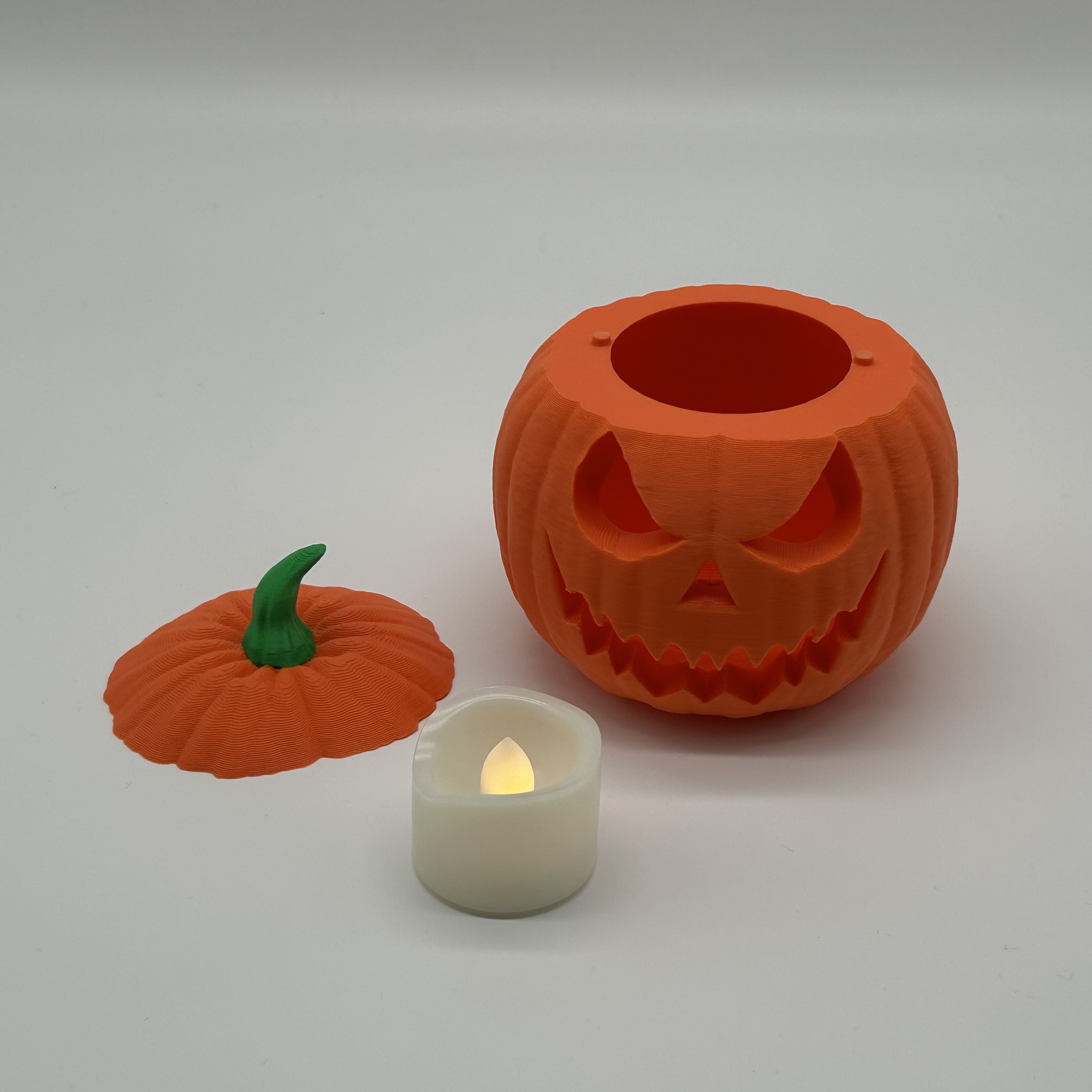 Halloween Kürbis mit LED-Teelicht – 3D-Druck Grusel-Deko