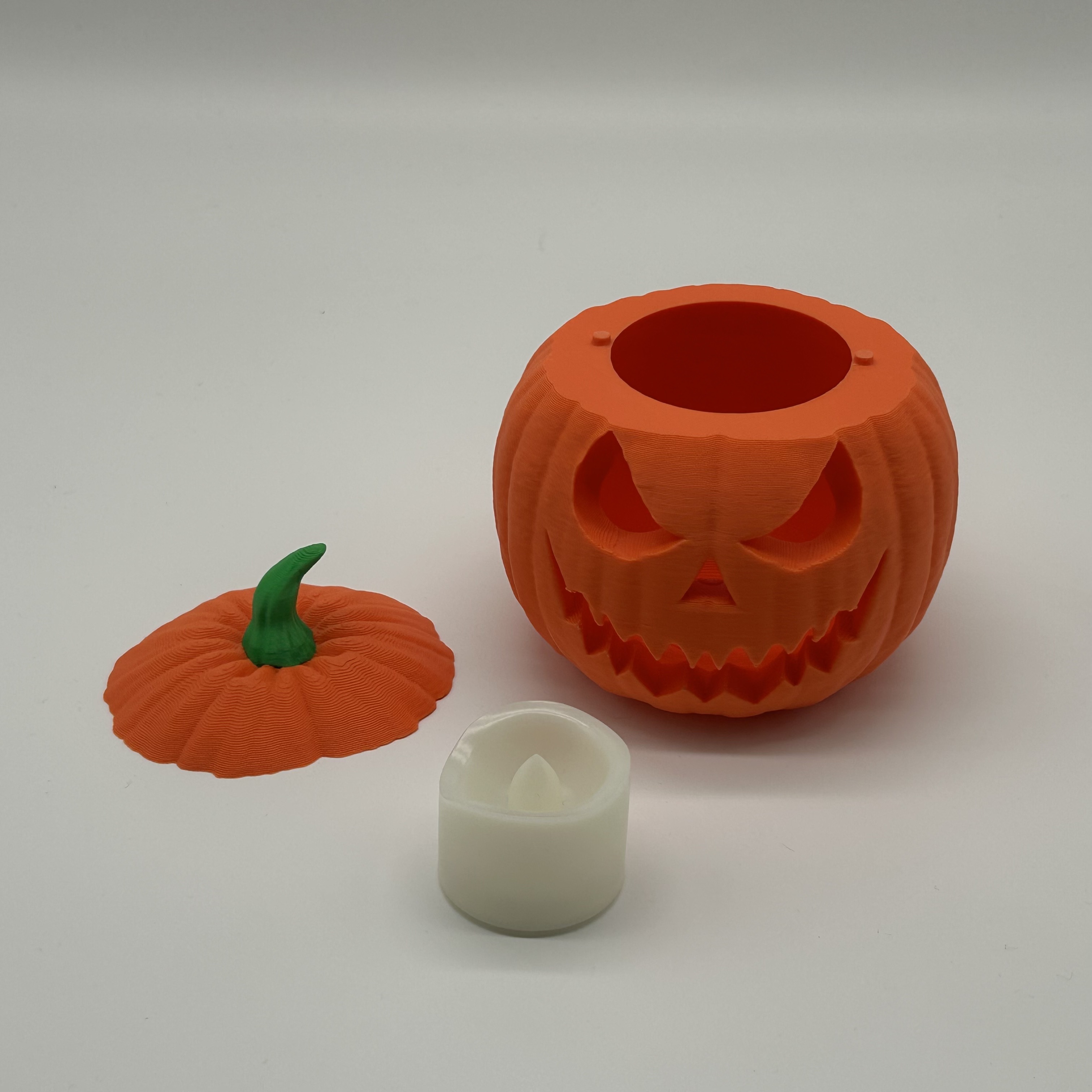 Halloween Kürbis mit LED-Teelicht – 3D-Druck Grusel-Deko